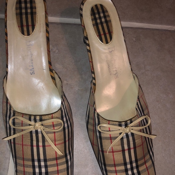 Vintage Burberrys of London Nova Check Mules Heels Women’s Size 7 Shoes 80s 90s - Picture 1 of 9